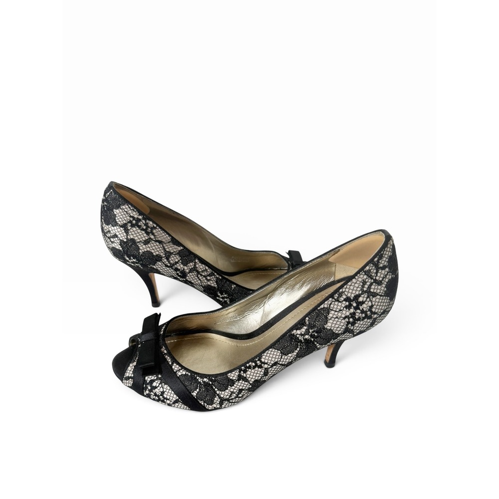 Ann Taylor Abbey Black Nude Floral Lace Coquette Feminine Bow Pump Size 7